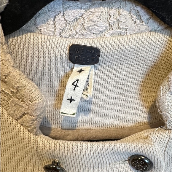 We The Free cream long sleeve cropped lace detail military style jacket size 4 - Picture 2 of 3